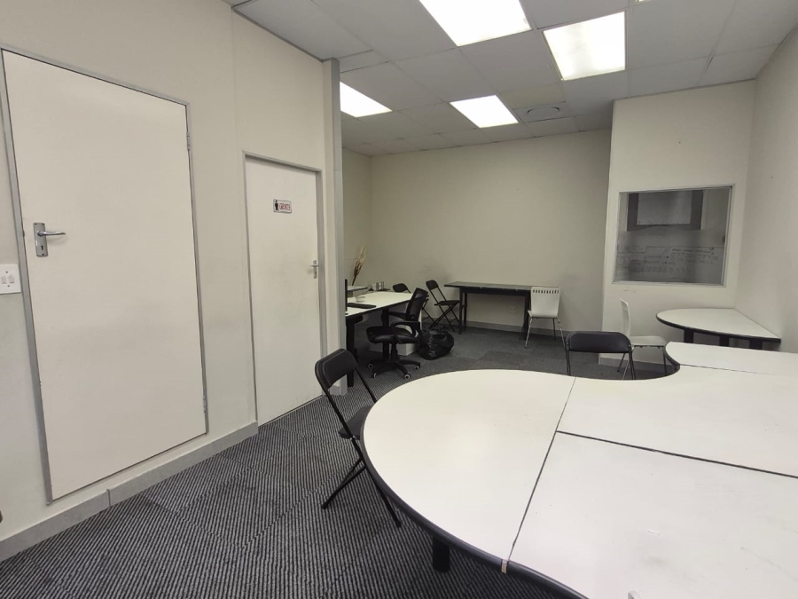 To Let 0 Bedroom Property for Rent in Rondebosch Western Cape